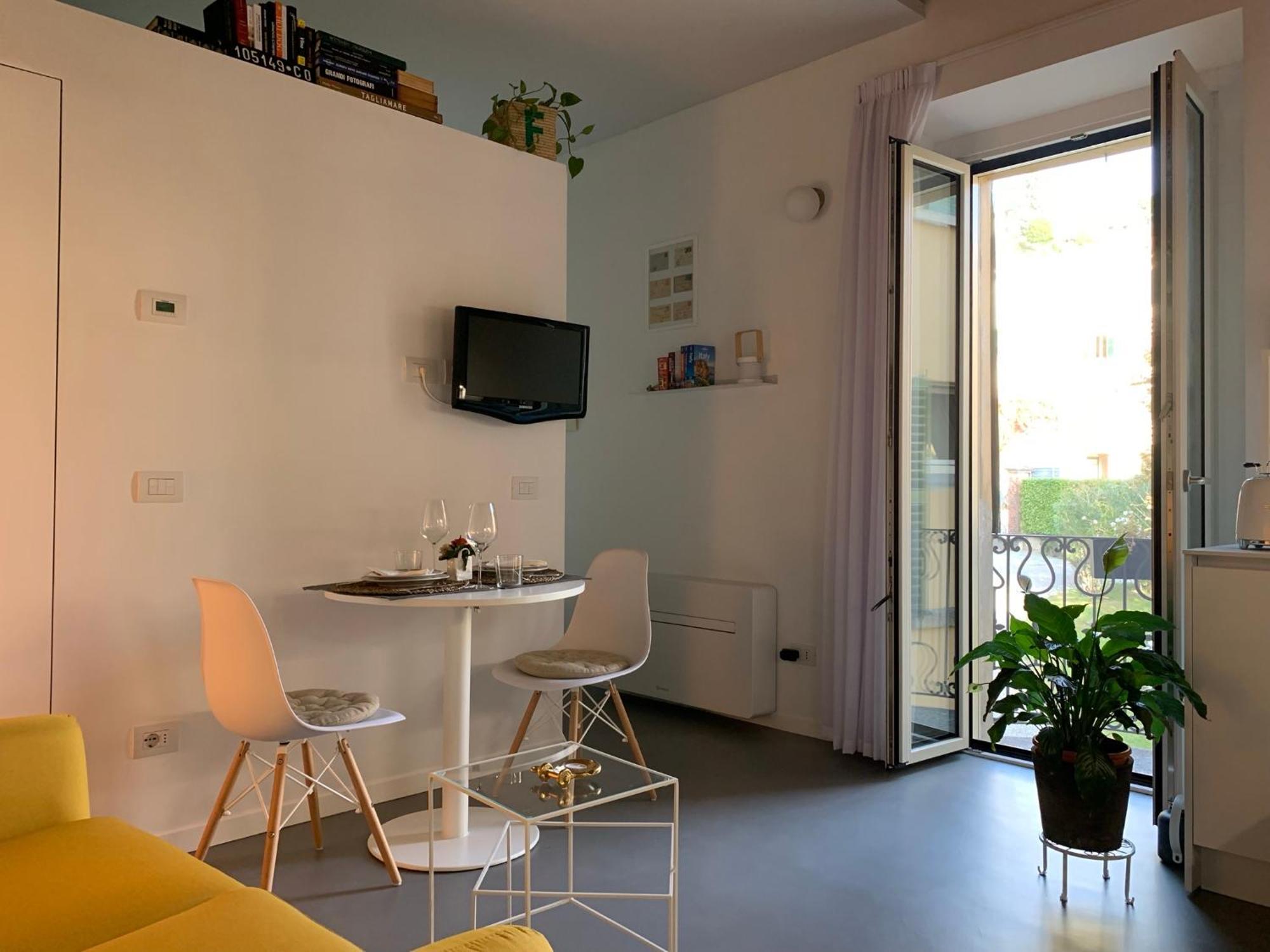 Villa Paola - Holiday Apartment Menaggio Exterior foto
